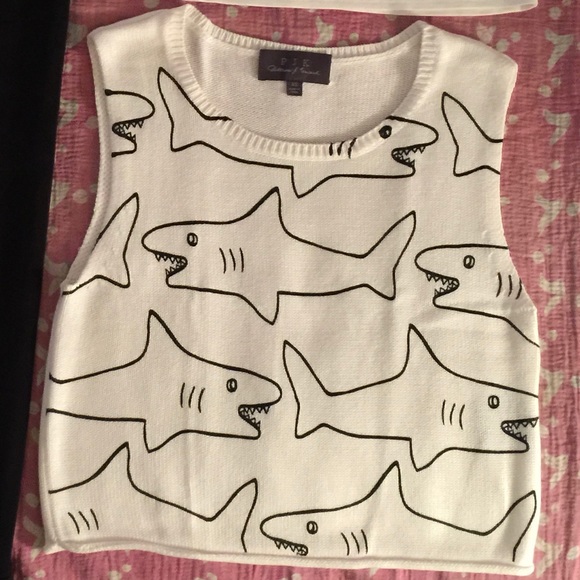 PJK, Shark Crop Top Sweater - Picture 4 of 5